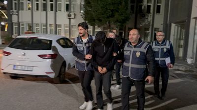 Tokat'ta 2 kişiyi 1 milyon 800 bin TL dolandırdılar: Polisin takibiyle yakalandılar