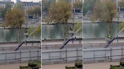 Louvre Müzesi'ndeki tarihi soygunda 2 şüpheli yakalandı