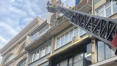 İstanbul'da 4 katlı binada çıkan yangında 1 kişi yanarak can verdi