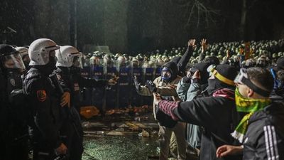 İmamoğlu için sokaklara inip polise saldırdılar: Yapılan hırsızlıklar iddianamede ortaya çıktı