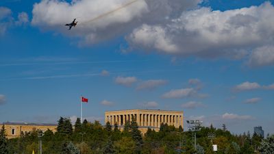 SOLOTÜRK'ten Anıtkabir semalarında çevre tanıma uçuşu