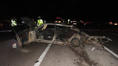 Çankırı'da feci kaza: Hurdaya dönen otomobilde bir kişi hayatını kaybetti
