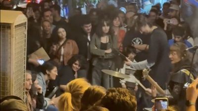 İran'da ahlak polisi uygulamaları azaltıldı: Eğlenceler başladı