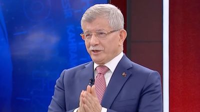 Ahmet Davutoğlu'na soruldu: Cumhurbaşkanı yardımcılığı görevini kabul eder misiniz