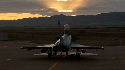 Eurofighter’lar, Türk hava sahasında F-16’lar tarafından karşılandı