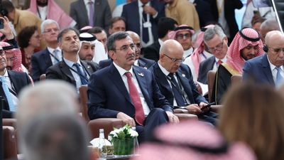 Cevdet Yılmaz, Riyad'da Türkiye'nin potansiyelini anlattı