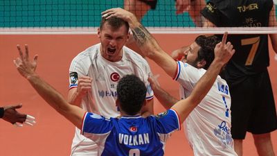 Halkbank, Galatasaray'ı rahat yendi