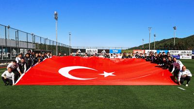 Beşiktaş, 29 Ekim Cumhuriyet Bayramı’nı kutladı