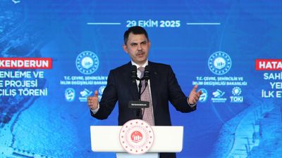 Murat Kurum: Sındırgı'da daha önce boşalttığımız 3 bina yıkıldı