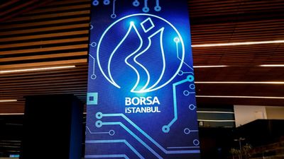 Borsa İstanbul yarım günlük işlemle yükseldi