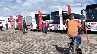 Ali Yerlikaya duyurdu: Esad'tan sonra 550 bin Suriyeli ülkesine döndü