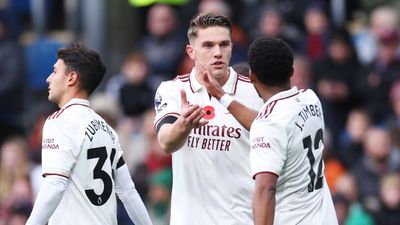 Arsenal, Burnley karşısında sürprize izin vermedi
