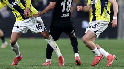 BJK-FB maçı canlı İZLE: 2 Kasım 2025 Beşiktaş-Fenerbahçe derbisi şifresiz mi, hangi kanalda?