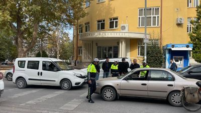 Mersin'den çaldığı otomobille Karaman'da gezerken yakalandı