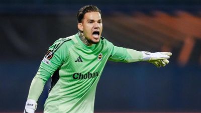 Fenerbahçe'de kaleci Ederson'a, Brezilya Milli Takımı'ndan davet