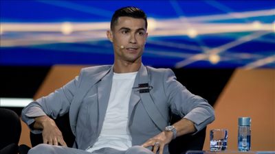 Cristiano Ronaldo'dan “Messi mi, Ronaldo mu?” sorusuna net yanıt: Alçakgönüllü olmayacağım