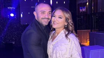 Demet Akalın ve Okan Kurt 14. yıllarını kutladı! Özel partiden görüntüler var