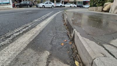 Tekirdağ'da su patlağı tonlarca içme suyunu heba etti