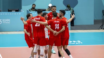 Erkek Voleybol Milli Takımı, Katar'ı devirdi