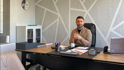 Antalya'da var olmayan şirket isimleriyle sözleşme düzenledi: 9 kişiyi 2,5 milyon lira dolandırdı