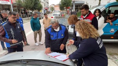 İstanbul'da aynı daire 4 yıl sonra yine 'çöp ev' oldu: Komşular şikayetçi