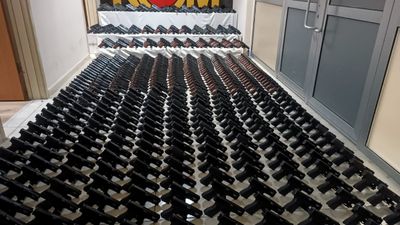 Adana'da kurusıkı tabancaları ateşli silaha dönüştüren çeteye operasyon: 21 gözaltı