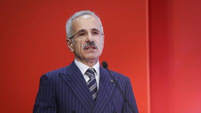 Abdulkadir Uraloğlu: Bugüne kadar toplam 32 bin 845 adet levhayı kaldırdık
