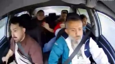 Samsun'da taksi şoförünün manevrası felaketi önledi: O anlar araç içi kamerasında