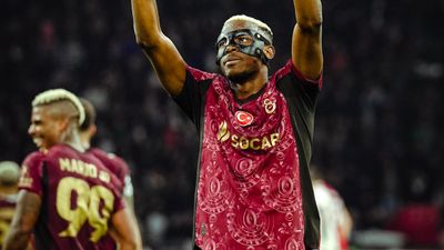 Victor Osimhen, UEFA Şampiyonlar Ligi'nde haftanın 11'inde!