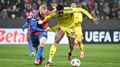 Viktoria Plzen-Fenerbahçe maçı Çekya'da manşetlerde