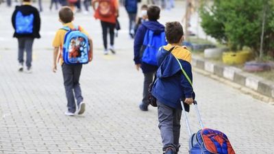 Kasım ara tatili ne zaman başlıyor, kaç gün sürecek? Pazartesi günü okullar tatil mi?