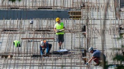 İnşaat işçilerinin maaşı 100 bin lirayı geçti: Eleman bulamıyorlar