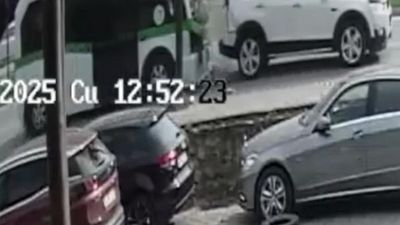 Ordu'da yolcu minibüsü cipe çarptı: 12 yaralı