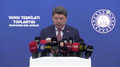 Yılmaz Tunç'tan 'Türk yargısı' çıkışı: Her haksız itham, milletin iradesine yöneltilmiş bir saldırıdır