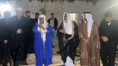 Şanlıurfa'da kendi kendine yanan ev için zikir çektiler