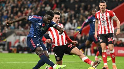 Lider Arsenal, Sunderland karşısında galibiyeti kaçırdı