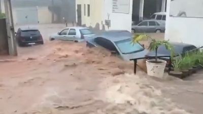 Brezilya'da kasırga: 6 ölü, 750 yaralı