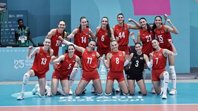 Kadın Voleybol Milli Takımı, Azerbaycan'a set vermedi