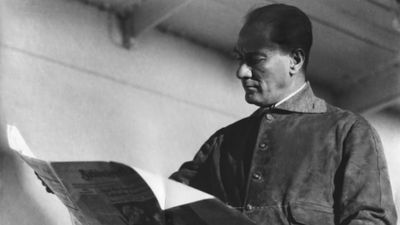 Atatürk, aramızdan ayrılışının 87. yılında anılıyor