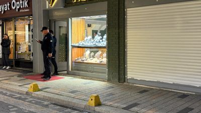 Ordu'da kuyumcudan 2 milyon liralık altın çalındı