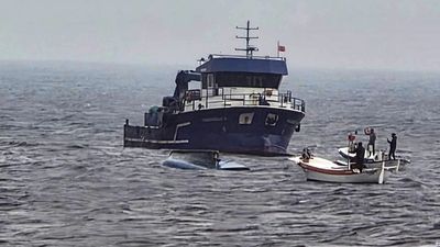 Giresun'da balıkçı teknesi alabora oldu: 1 balıkçı öldü, 2 balıkçı kurtarıldı