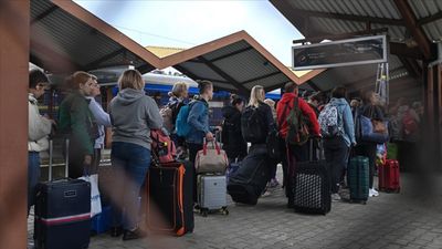 Almanya Başbakanı Merz'ten Ukraynalı gençlere: Ülkenizde kalarak hizmet edin