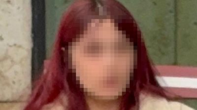 Samsun'da üniversite öğrencisi genç kız, kardeşlerine saldıran babasını bıçakladı