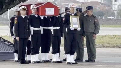 Düşen kargo uçağında şehit düşen Nuri Özcan’ın cenazesi memleketi Karabük'e getirildi