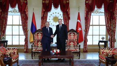 Cumhurbaşkanı Erdoğan'ın isteği üzerine Nikol Paşinyan Ermenistan'a cami yaptırıyor