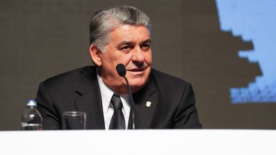 Serdal Adalı'dan transfer sözleri: Yüzde 90 başarılı olduğumuzu düşünüyorum