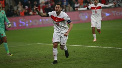 Hakan Çalhanoğlu, milli formayla 22. golünü attı