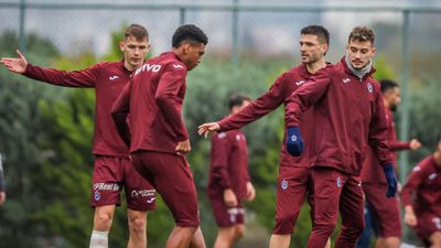 Trabzonspor, Başakşehir maçı öncesi taktik çalıştı