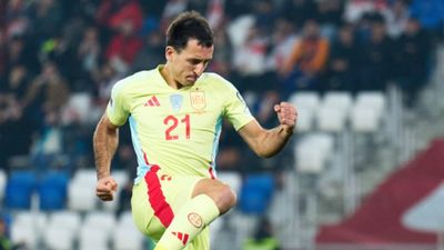 İspanya, Gürcistan'ı farklı geçti