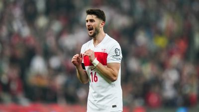 İspanya maçında yok! İsmail Yüksek cezalı duruma düştü